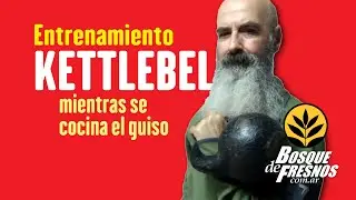 Entrenamiento Kettlebell Mientras se Cocina el Guiso