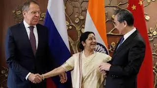 Russia, India and China push trilateral cooperation at RIC forum