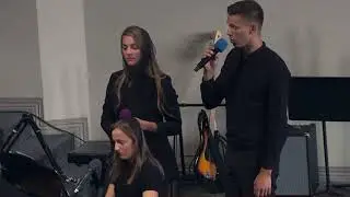 Не смотри с тревогой