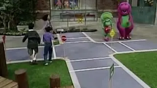 Barney Song : Walk Across The Street (Safety First !)