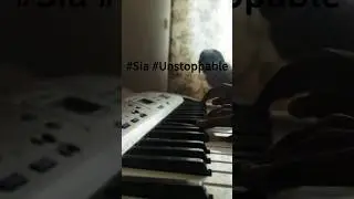 #sia #siaunstoppable #unstoppable #piano #keyboard #instrumental