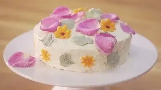 Comment faire des fleurs et des feuilles pour décorer vos desserts