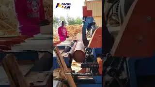 Plywood Spindless Veneer Peeling Machine #machine #wood #veneer #plywood #plywoodmachine