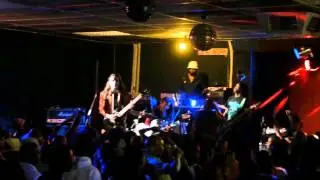Skinflint - Mbube the Great - Live in Maun Botswana