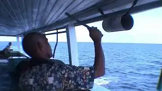 Travel On a Pinisi In Indonesia - Documentary (VF ST EN) - 2005