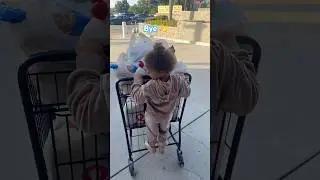 Убегай, малыш 😂 #покупкапродуктов