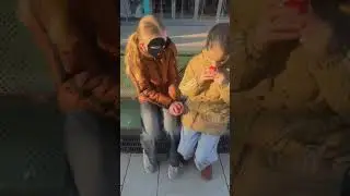 Met mijn kluppie: Esmee, Ummu en Roos #fyp #kluppie #unboxing