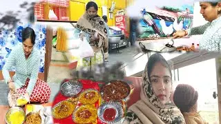 মা বাবাকে ছাড়া এই প্রথম এত গুলো দিন কোথাও কাটালো মন খারাপ তো একটু হবেই... ওকে দিতে দিদি বাড়িতে....