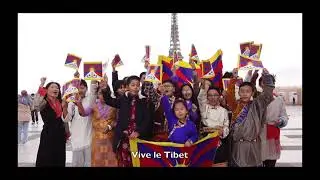 Non &agrave; P&eacute;kin 2022 - Avec des &eacute;l&egrave;ves de l&rsquo;&eacute;cole tib&eacute;taine palyon de la communaut&eacute; de France.
