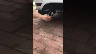 The exhaust pipe roar maker