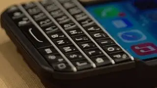 Typo's BlackBerry QWERTY for iPhone