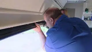 Snirt Stopper Bottom Seal Installation