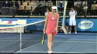 Bradtke vs Hingis Highlights - World Tennis Challenge 2014