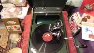 Walter De La Mare - - Bunches of Grapes etc - Reciting his Poems - Poetry Recital- 78 rpm