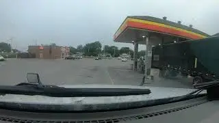 En Route --- A50o arr&ecirc;t &agrave; la halte routi&egrave;re de Lachute, Qc