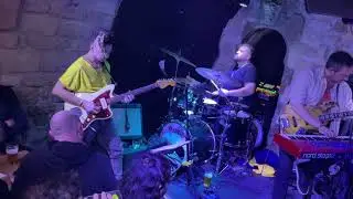 MALIK TV  @ CAVEAU DES OUBLIETTES: CARTE BLANCHE TO ROMAIN LABAYE JAM🎸🎤🪘🪇🎷🎻🎹🎼🎺🎸🥁🥁🔥🔥🔥🔥🔥