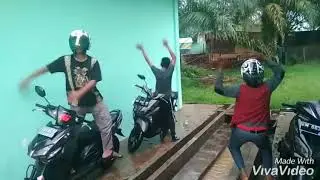 Helm Challenge versi kaleng-kaleng #bocah gila!!!