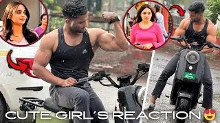 PUBLIC REACTION When Bodybuilder goes shirtless on Yulu Bike😍| Cute Girls Reaction 😍#publicreaction