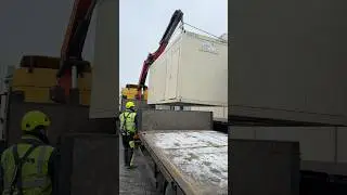 Загрузка: два офисных контейнера🚛👋