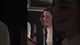 JESSICA NELLA NOSTRA SALA POSA