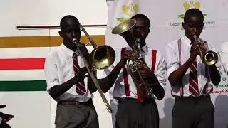 LENANA SCHOOL PERFORMING CHERIE B.B BY SAM MANGWANA