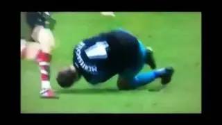 Jim Ross Commentating Football | Per Mertesacker Injury