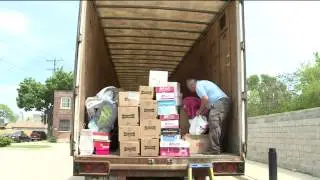 More volunteers, donations heading to Oklahoma