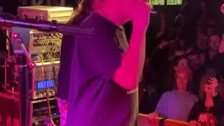 E!E - Č&iacute;ro - live Vik&yacute;řovice 07.06.2025