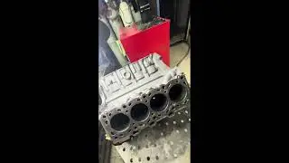 Чистим дальше лазером  Vобразный чугунный блок с Тойоты