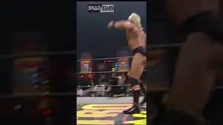 Lex Luger slams The Giant WCW Monday Nitro
