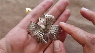 38. Vintage jewellery lot haul clip ons and brooches, my first Lisner