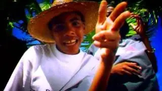 PAILLE & BYRONN -  MOVE TUNES BAY [OFFICIEL VIDEO CLIP] 2K5