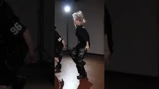 Felix 🔥🔥🔥#straykids #straykidsfelix #felixvideo#kpopshorts#felixvoice #viral