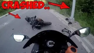 motorcycle crashes into pole