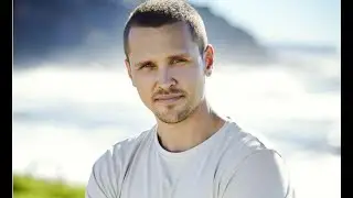 Former Neighbours star Harley Bonner reve@ls more on Home and Away role