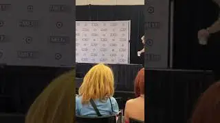 Rodger Bumpass (Squidward) walking in