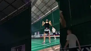 Катаем в бадминтон 👋 получаем позитив, эмоции и дофамин 😁🙌 #badminton #badmintonlovers #thailand