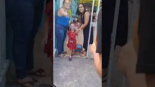 no Carnaval da escola#carretadaalegria #carnaval2025 #carretafurac&atilde;o #cabelomaluco #fantasia