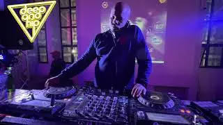 Dj Ayaz at the Deep And Hip presents Nutty Nys event….