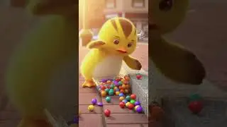 😱Oh no! Duck scatters colorful peanuts! Watch this unexpected mess #funny #animals #viral