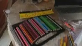 Young Venezuelan artist sells pictures on Twitter