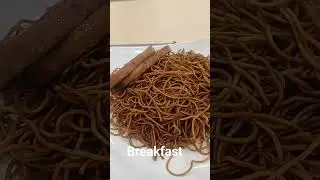 #shortvideo#food breakfast at cape de  coral#famous resto h.k noodles at luncheon meat