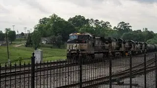NS 9853, NS 9793, NS 3621, NS 3042, NS 728, NS 6911 (SD60E) leads NS 362 past Bridgeport, AL
