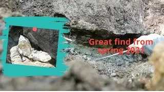 A pocket with a beautiful quartz crystal cluster! Crystal hunting in the swiss alps, Valais.