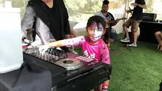 DJ Neeks
