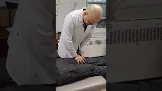 Chiropractic KNEE Assessment and Adjustment for KNEE Pain | New Jersey Chiropractor