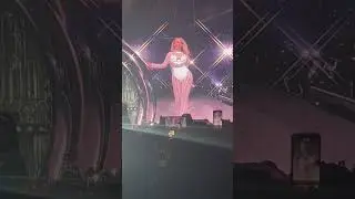 Beyonc&eacute; Crazy in love run. Atl night 3 renaissance world tour