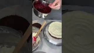 Торт черный лес 👩🏻&zwj;🍳 #cake #cooking #baking #cookwithlove #rek #recipe
