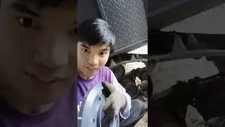 Pag lalagay Ng bagong tension roller para sa DC70 harvester #DC70 #rhohan #farming #mechanic