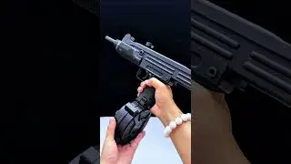 UZI MP2A1 + New Smoke Tracker. Do you like this Christmas gift?#gelblaster #gelblasterguns #toys